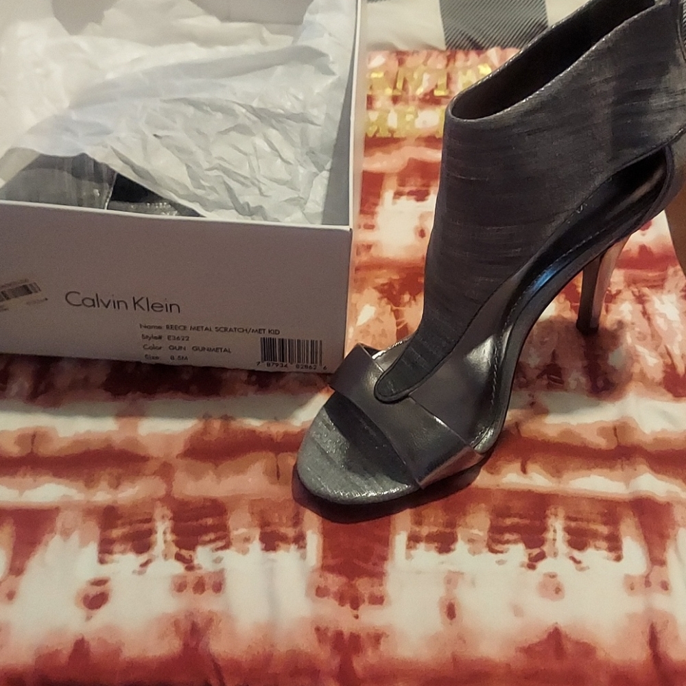 Brand new Calvin Klein heels